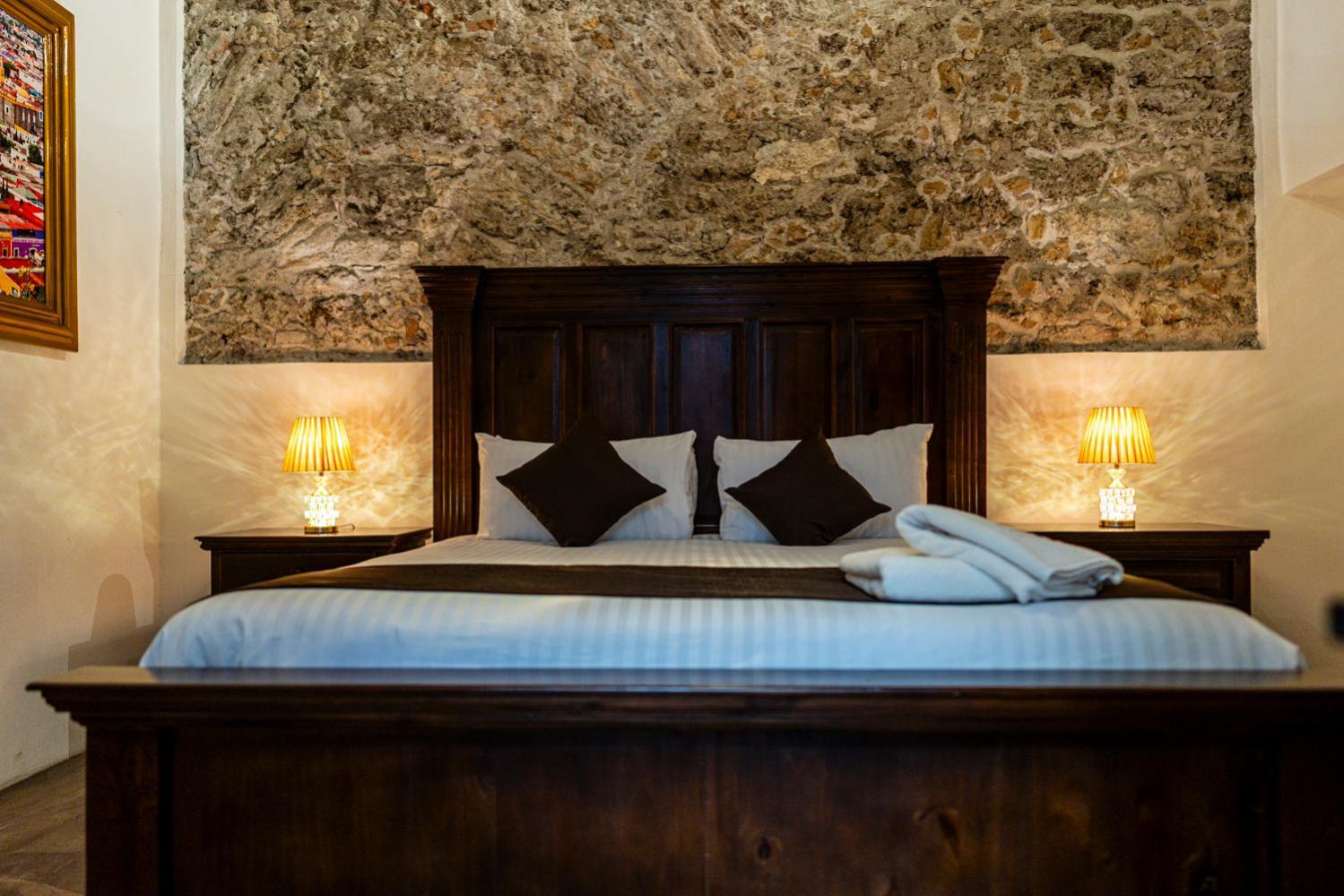 Hotel Boutique Casona 65 *